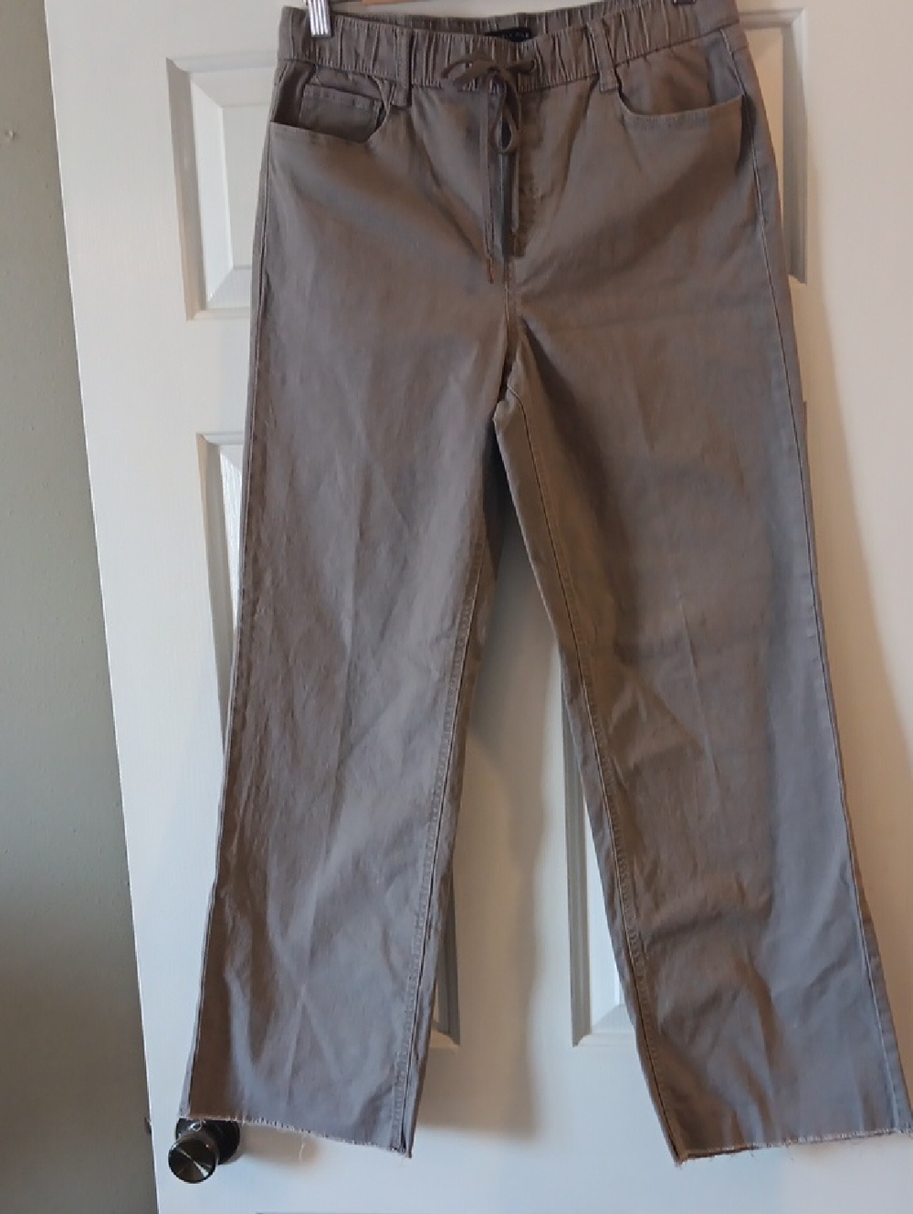 Sincerely Jules Grey Stretchy Pants - Size  Medium